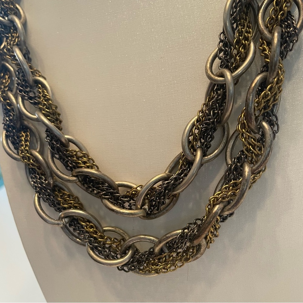 Chain Necklace - Picture 2 of 3